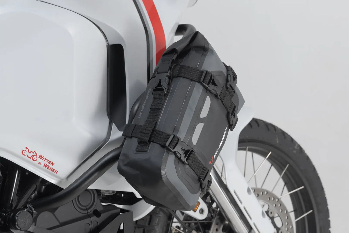 Bolsa trasera Drybag 80 8 l. Impermeable. Gris/Negro.